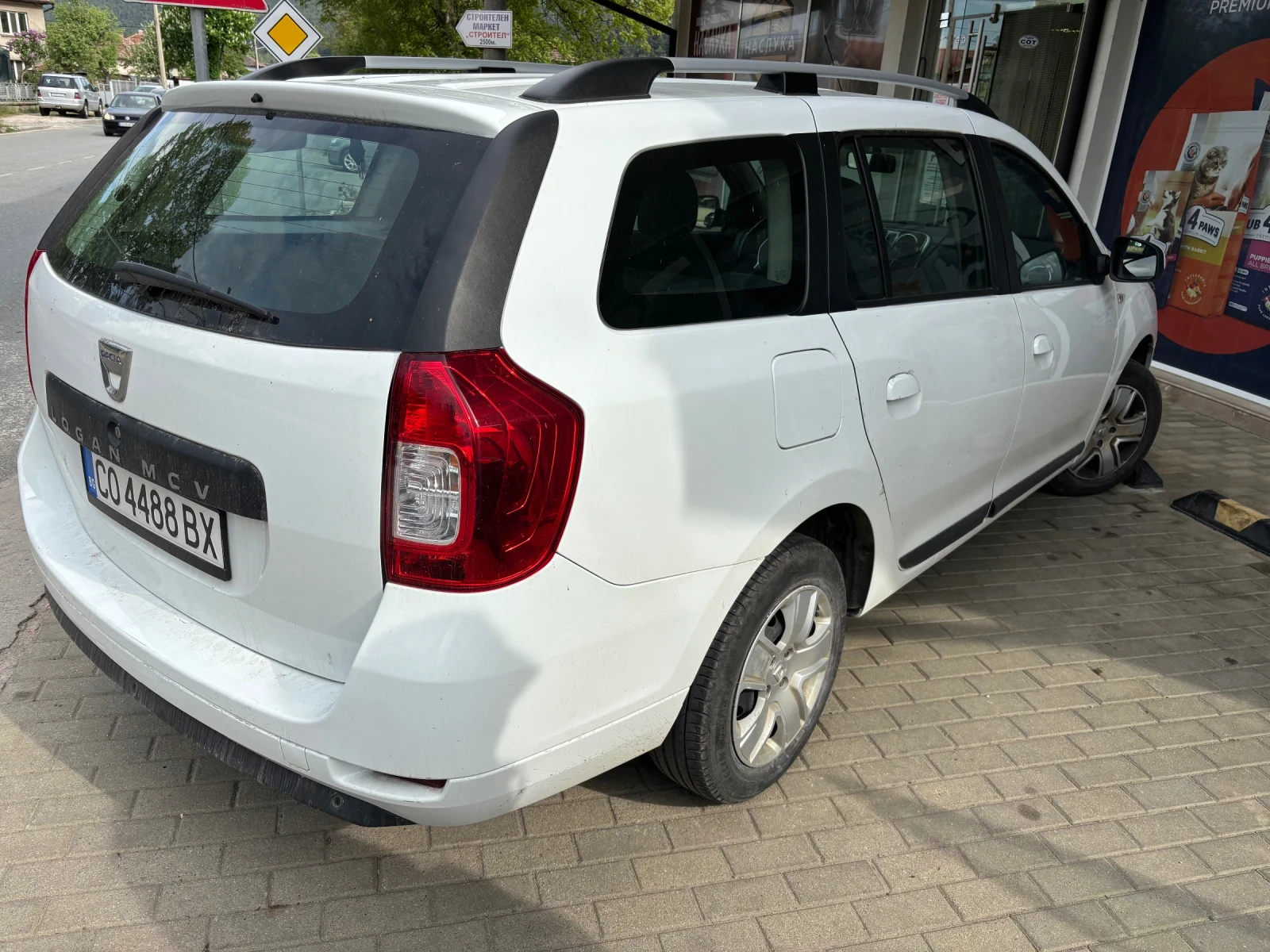 Dacia Logan MCV, снимка 4 - Автомобили и джипове - 54493944