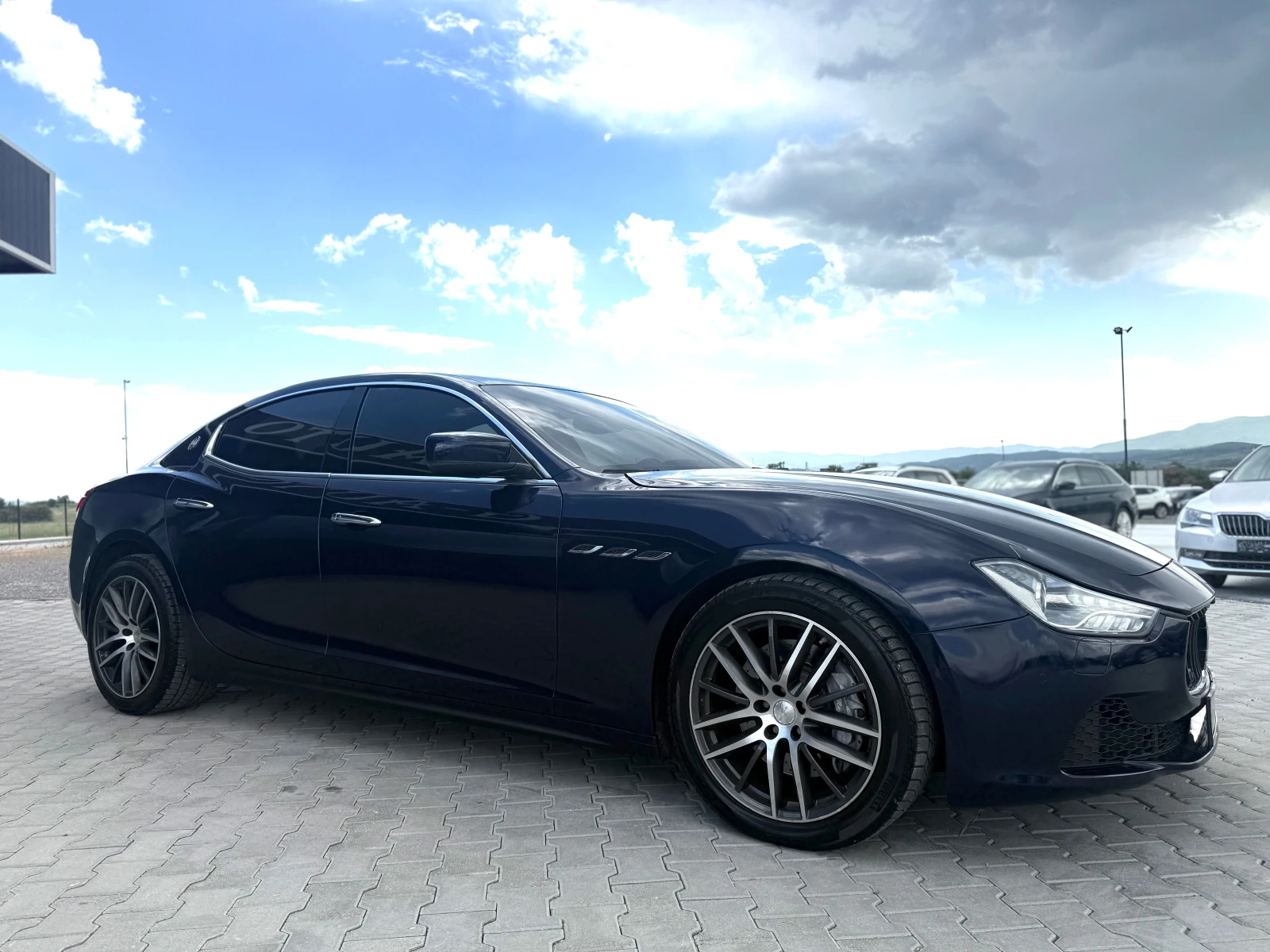 Maserati Ghibli 3.0D СОБСТВЕН ЛИЗИНГ , снимка 3 - Автомобили и джипове - 54712307