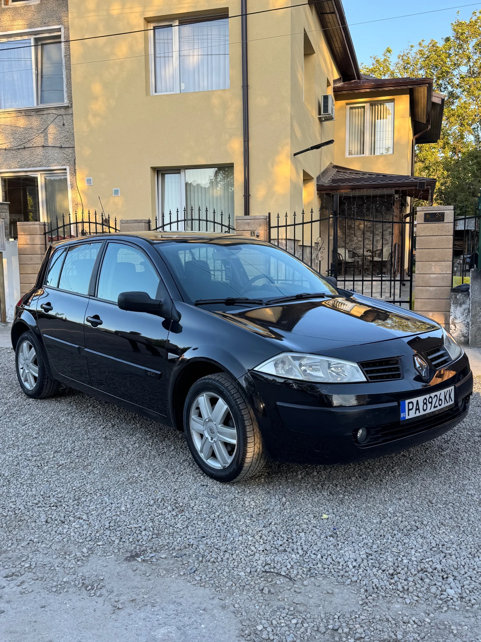 Renault Megane 1.5DCI/Топ Състояние/, снимка 6 - Автомобили и джипове - 54723005