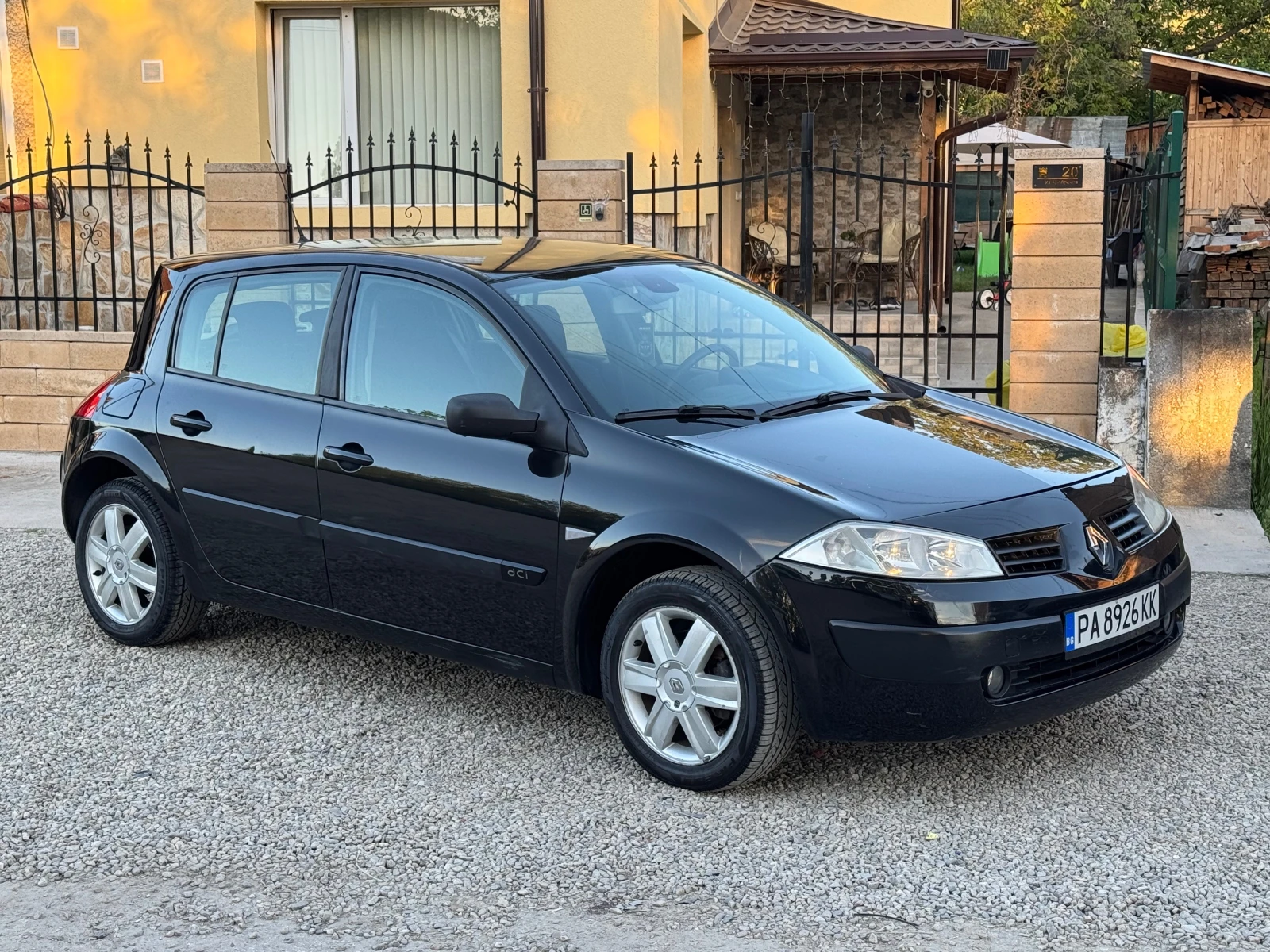 Renault Megane 1.5DCI/Топ Състояние/, снимка 5 - Автомобили и джипове - 54723005