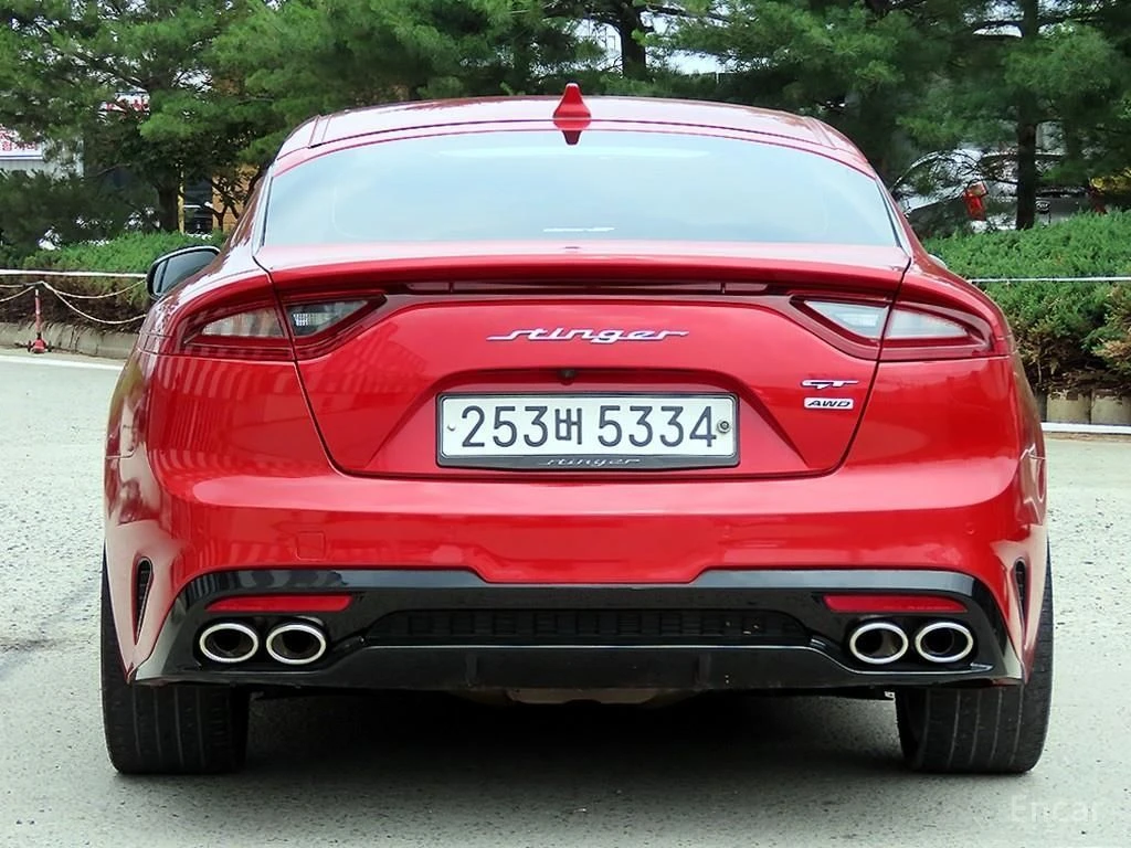 Kia Stinger 3.3* GT* TURBO* ОБДУХВАНЕ* ХЕДЪП* КАМЕРА* , снимка 4 - Автомобили и джипове - 54879737