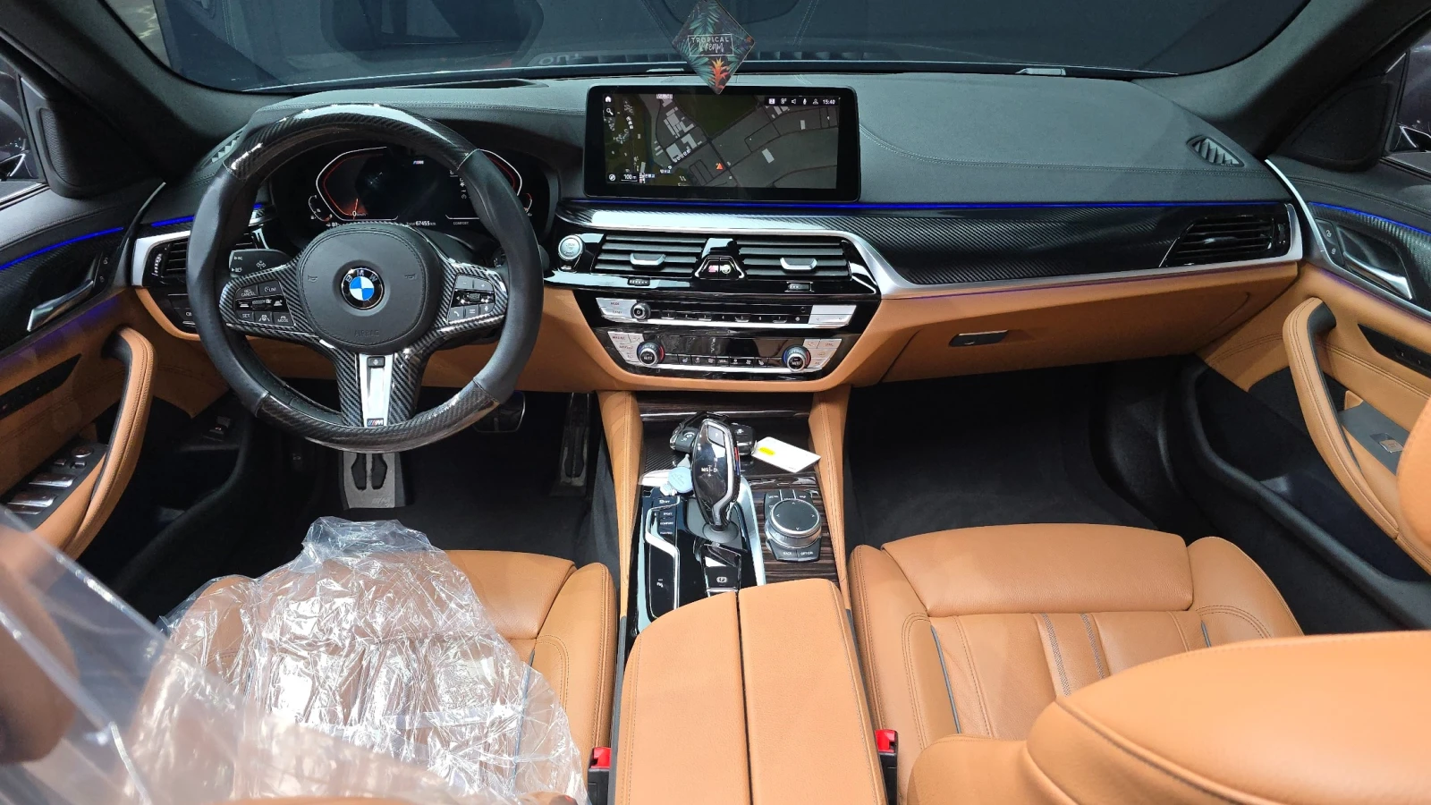 BMW 520 520i M Sport | HUD | ACC | MEMORY, снимка 6 - Автомобили и джипове - 55430365