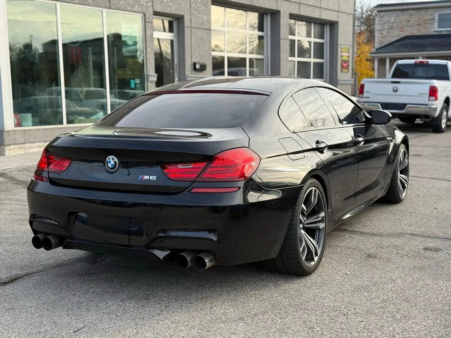 BMW M6 Gran Coupe ЦЕНА ДО БЪЛГАРИЯ РЕГИСТРАЦИЯ АВТОКРЕДИТ, снимка 7 - Автомобили и джипове - 55432144