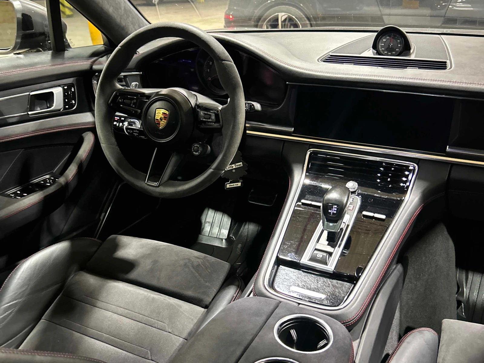 Porsche Panamera GTS  CARFAX | Mobile.bg � ����������� 5