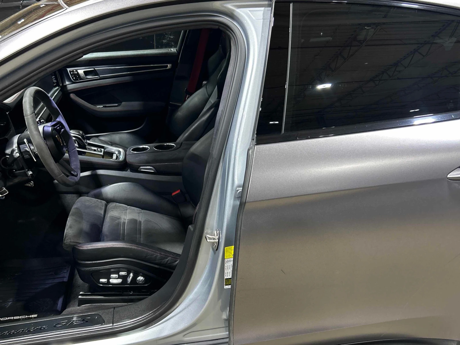 Porsche Panamera GTS  CARFAX | Mobile.bg � ����������� 16