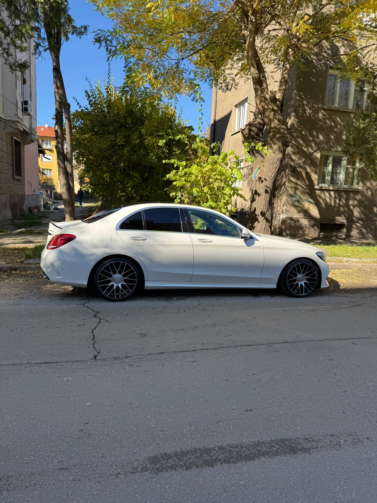 Mercedes-Benz C 220 AMG PACK/Burmaster/ PANO  , снимка 9 - Автомобили и джипове - 56076412
