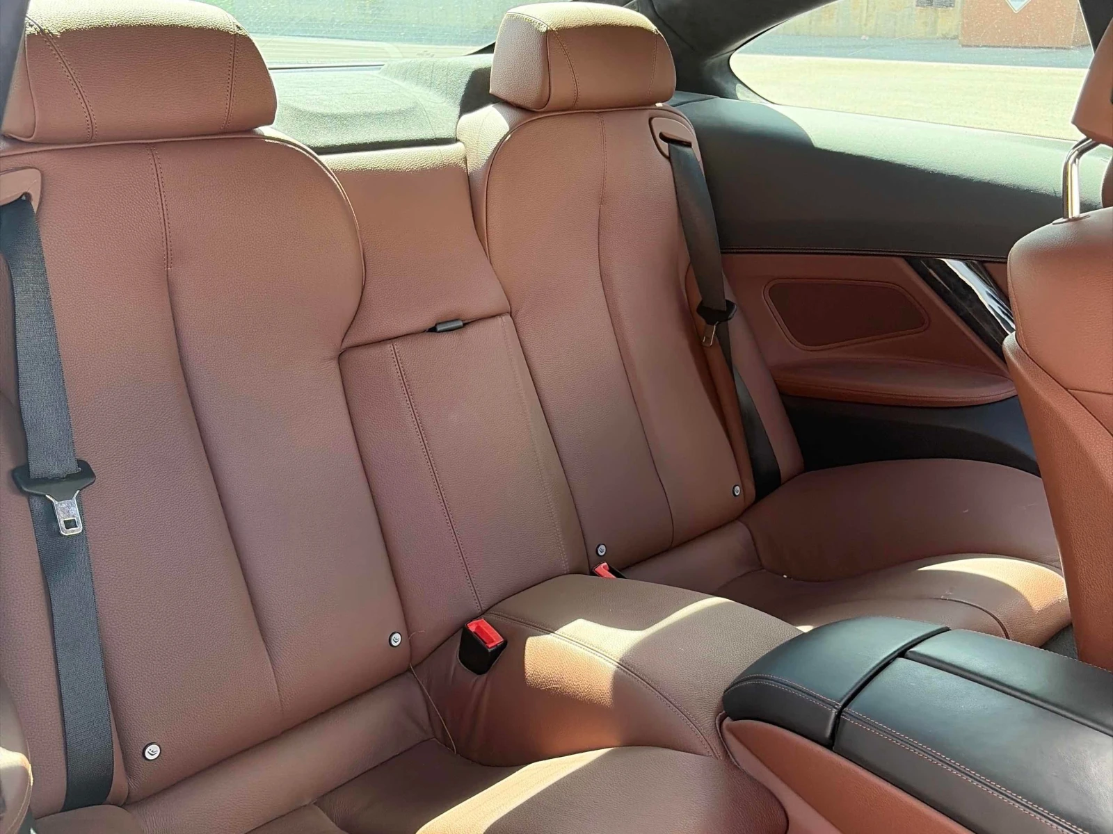 BMW 650 650i xDrive / HUD / DISTRONIC / ПОДГРЕВИ, снимка 9 - Автомобили и джипове - 56080755