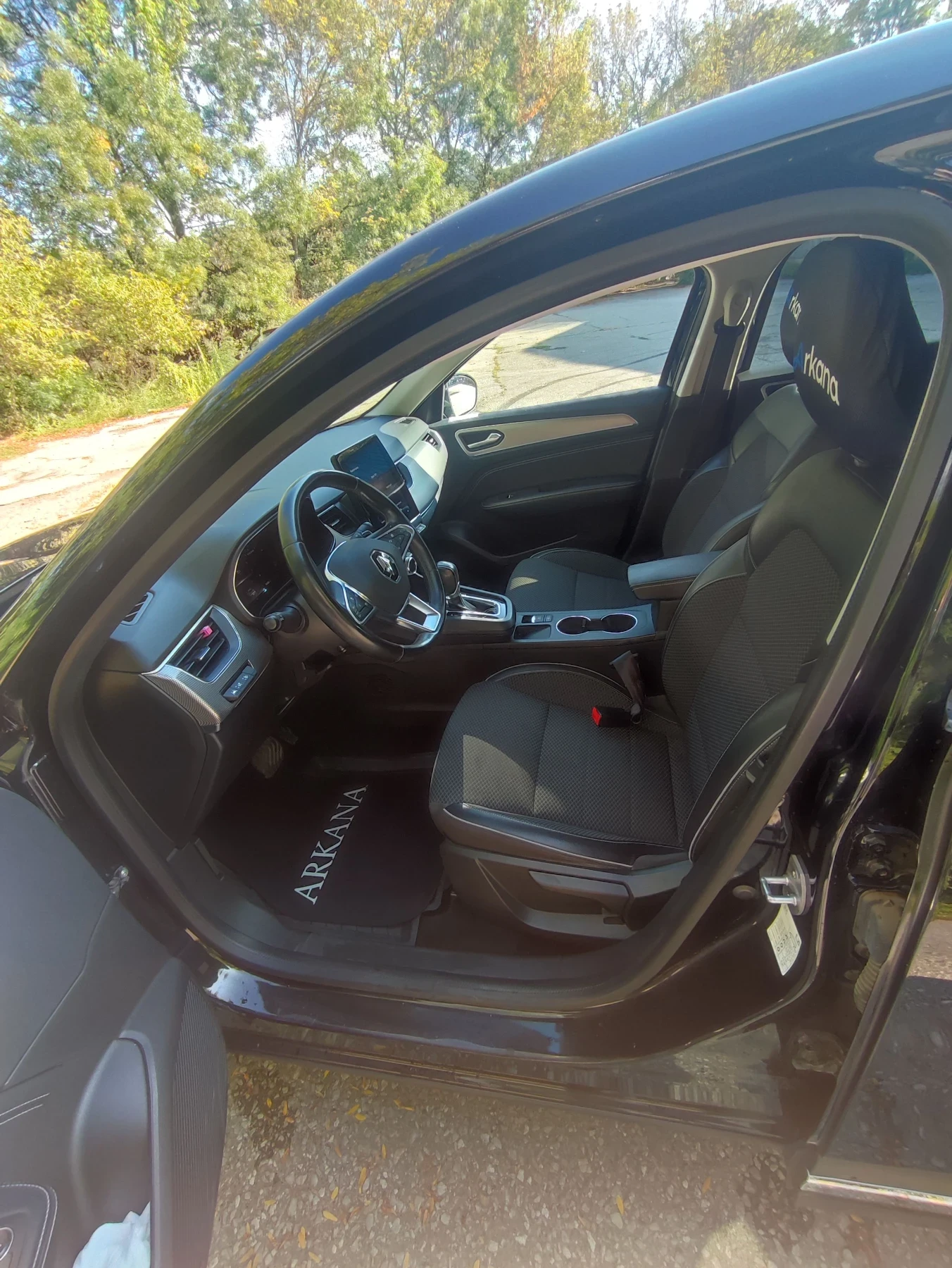 Renault Arkana SUV, снимка 5 - Автомобили и джипове - 56094072