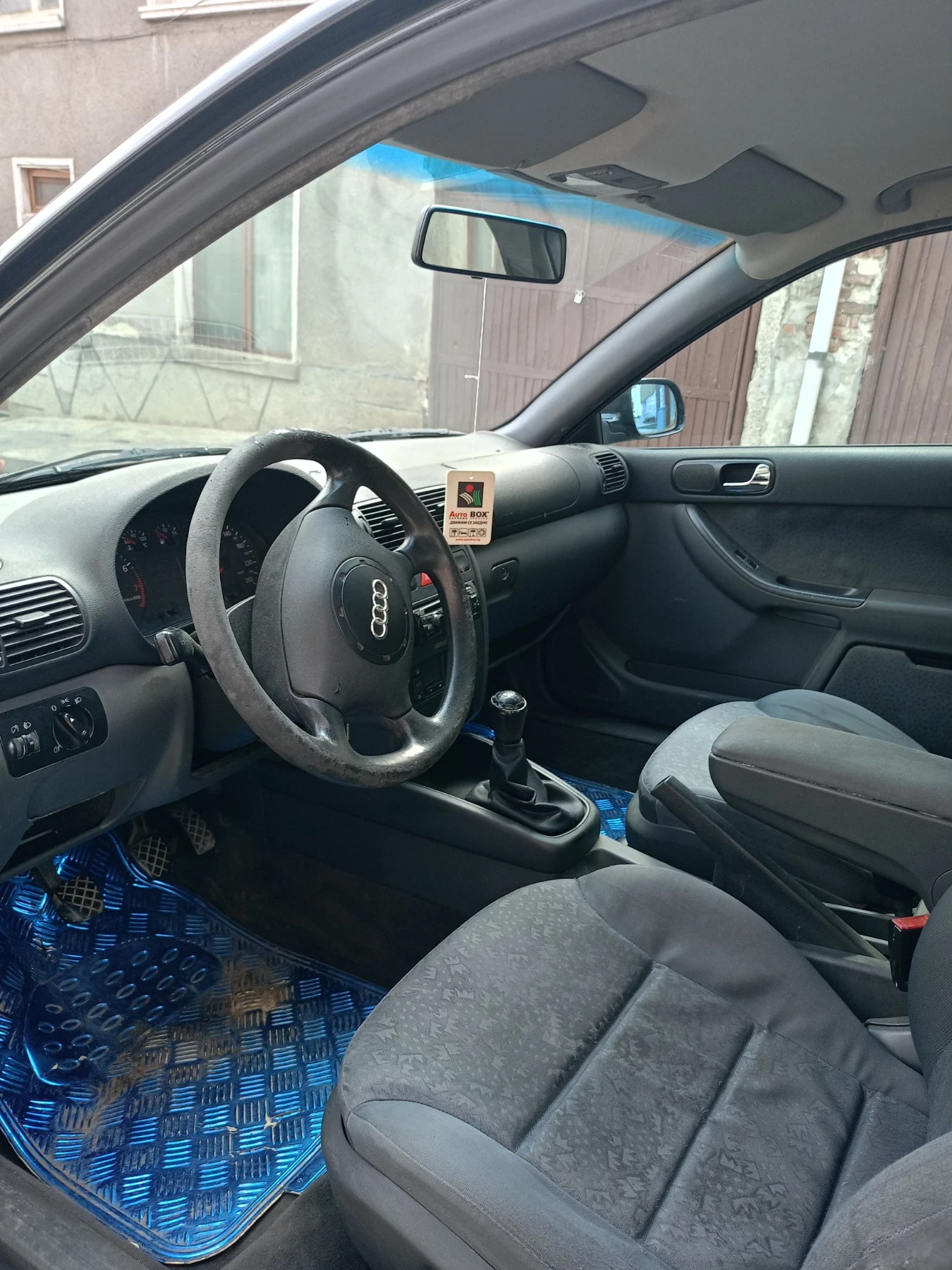 Audi A3   ����������: ������ (FWD).   ��������� �����: 5-� | Mobile.bg � ����������� 2
