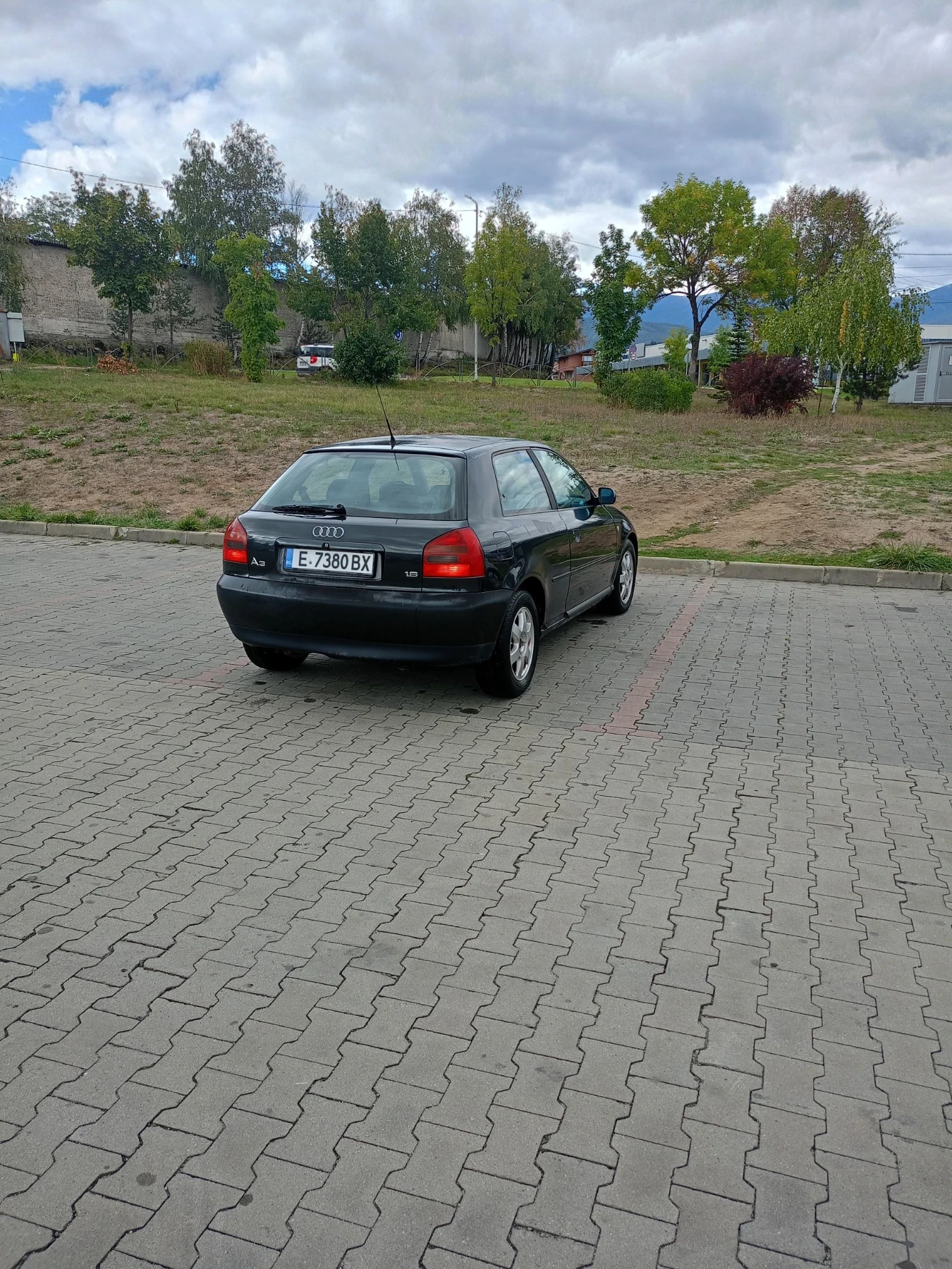 Audi A3   ����������: ������ (FWD).   ��������� �����: 5-� | Mobile.bg � ����������� 4