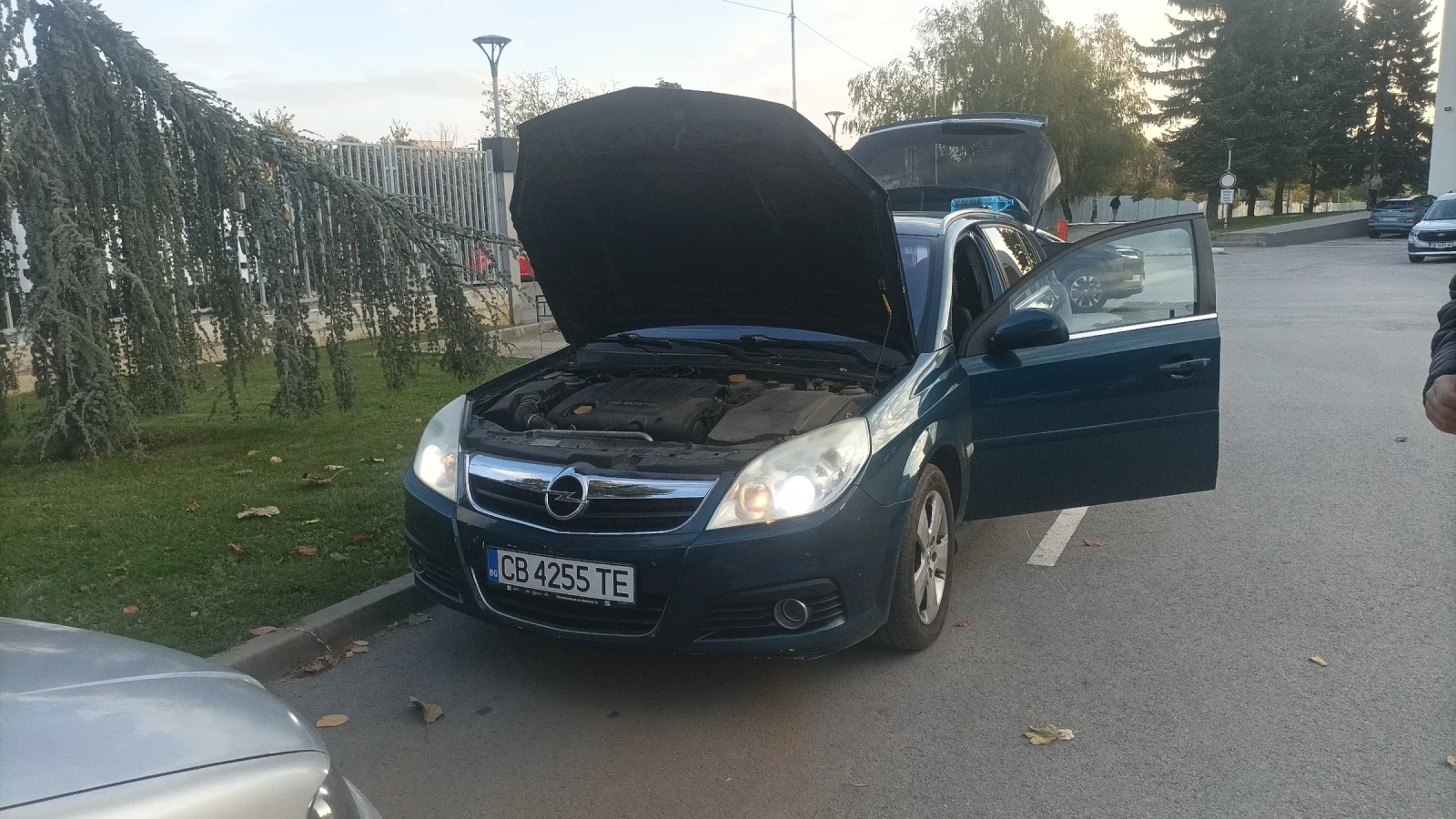 Opel Signum Хечбек , снимка 12 - Автомобили и джипове - 56559599
