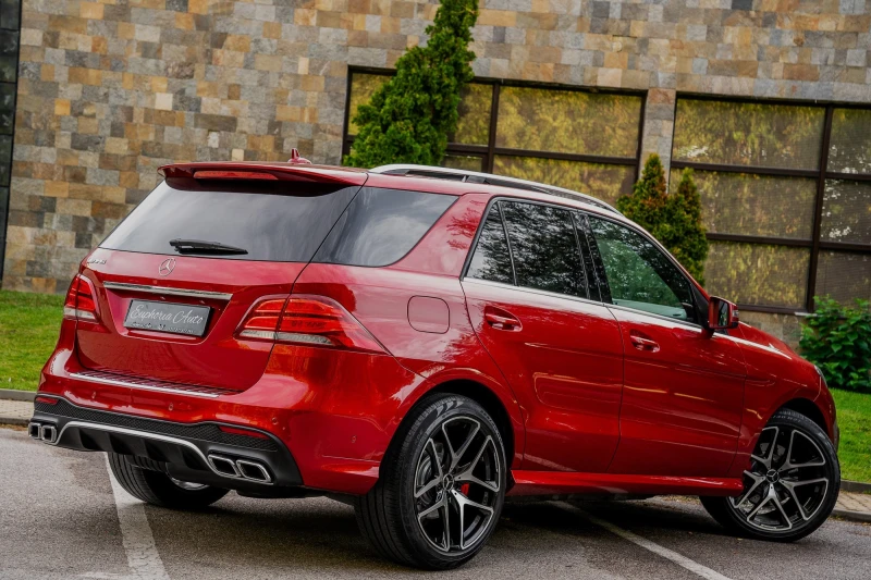 Mercedes-Benz GLC 350 D* AMG* 4-MATIC* 360CAM* CARBON* EXCLUSIVE, снимка 5 - Автомобили и джипове - 47515807