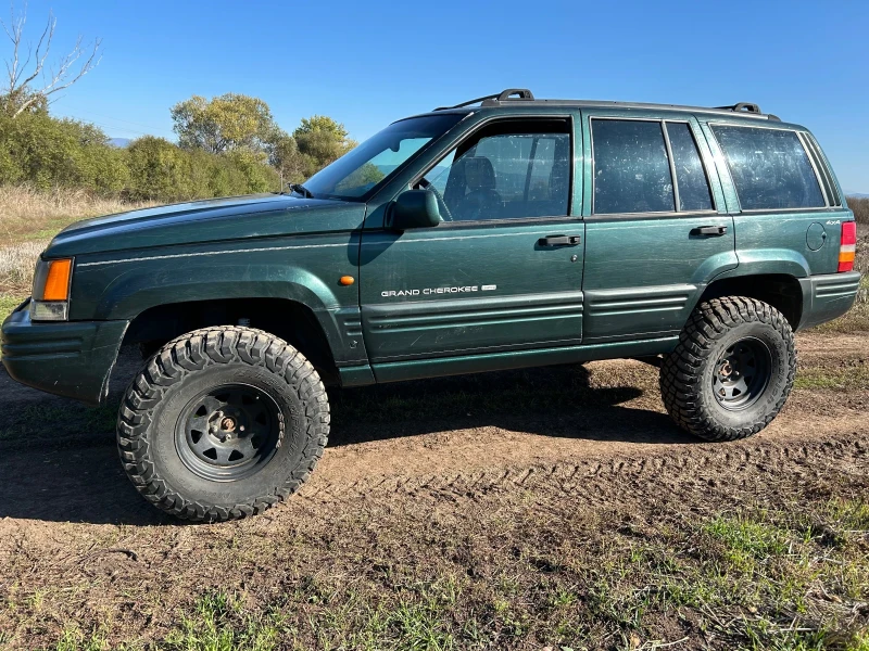 Jeep Grand cherokee, снимка 1 - Автомобили и джипове - 47630577