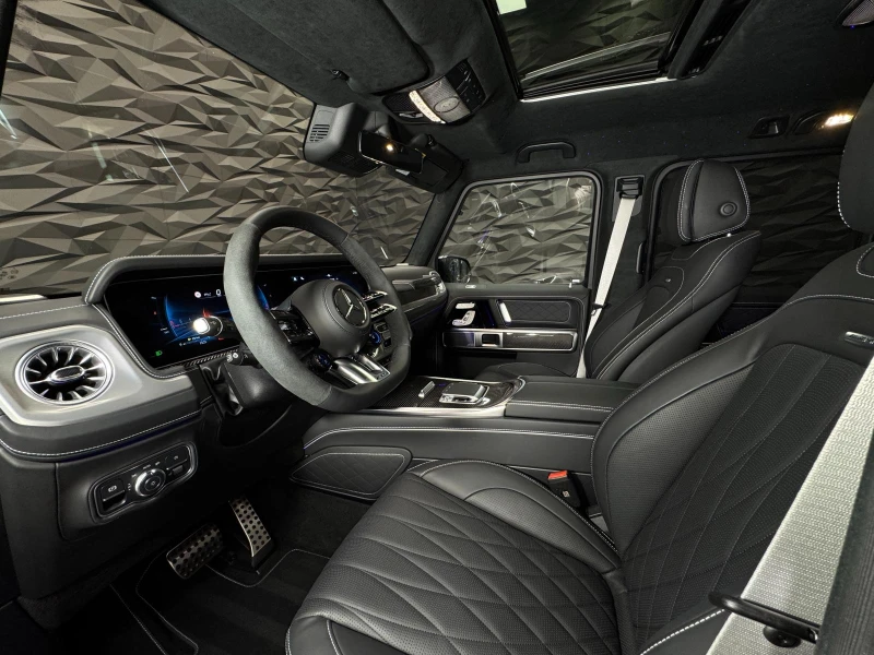 Mercedes-Benz G 63 AMG FACELIFT* 4D Burmester* Pano* Обдухване* , снимка 7 - Автомобили и джипове - 51403901