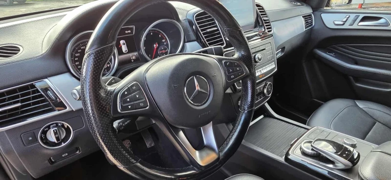 Mercedes-Benz GLE 350, снимка 9 - Автомобили и джипове - 52706734