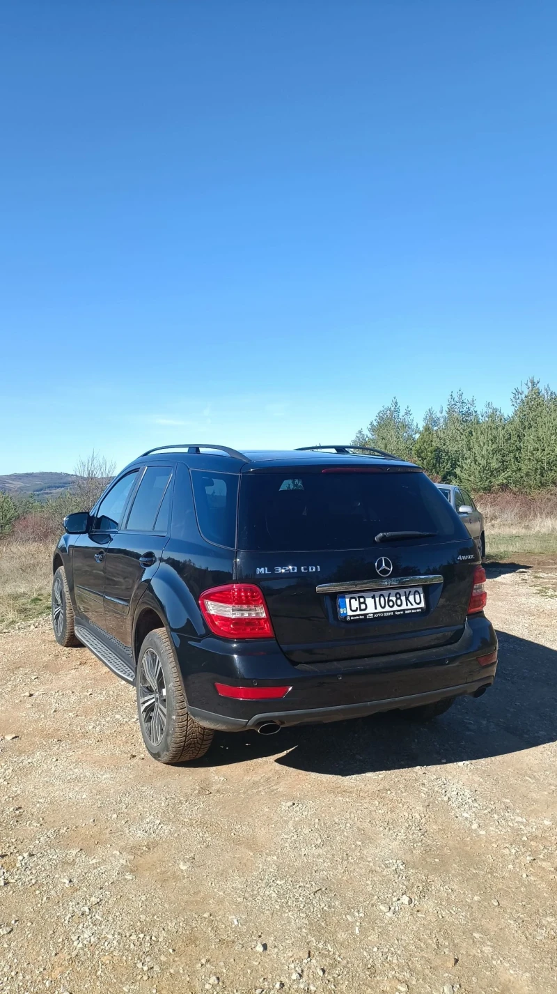 Mercedes-Benz ML 320, снимка 2 - Автомобили и джипове - 52725895