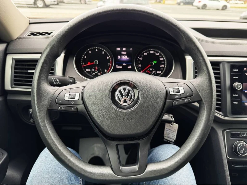 VW Atlas * * CARFAX * * АВТО КРЕДИТ * * , снимка 11 - Автомобили и джипове - 53058664