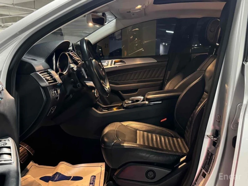Mercedes-Benz GLE 350, снимка 10 - Автомобили и джипове - 53205382