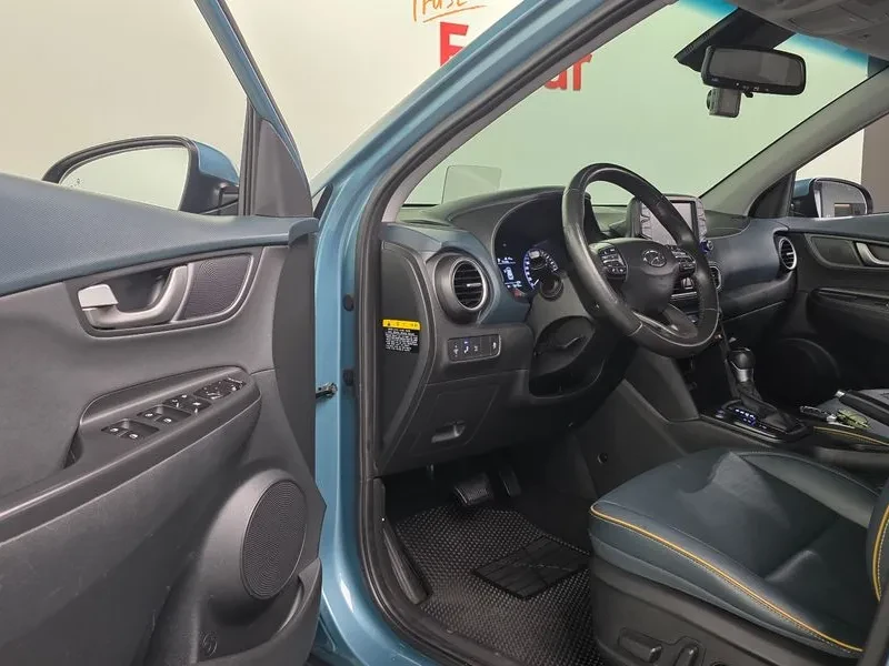 Hyundai Kona 1.6T, снимка 12 - Автомобили и джипове - 54257042