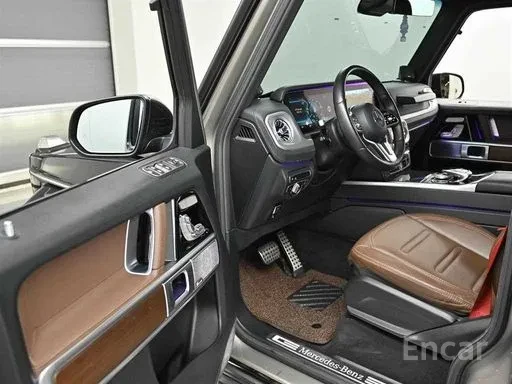 Mercedes-Benz G 400 4M* ПОДГРЕВ* 4D BURM* STARLIGHT* 360* AMBIENT* , снимка 6 - Автомобили и джипове - 55753629