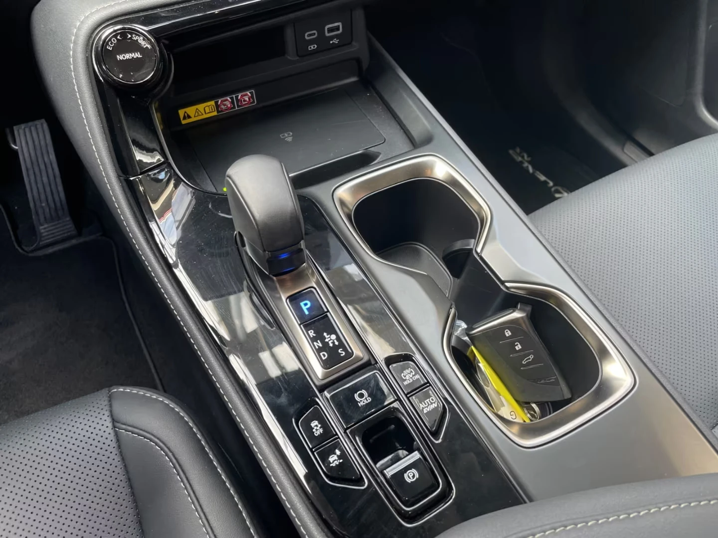 Lexus NX 450 h+ /309HP/EXECUTIVE/PANO/360/MEMO/NAVI/LED/118h | Mobile.bg   15