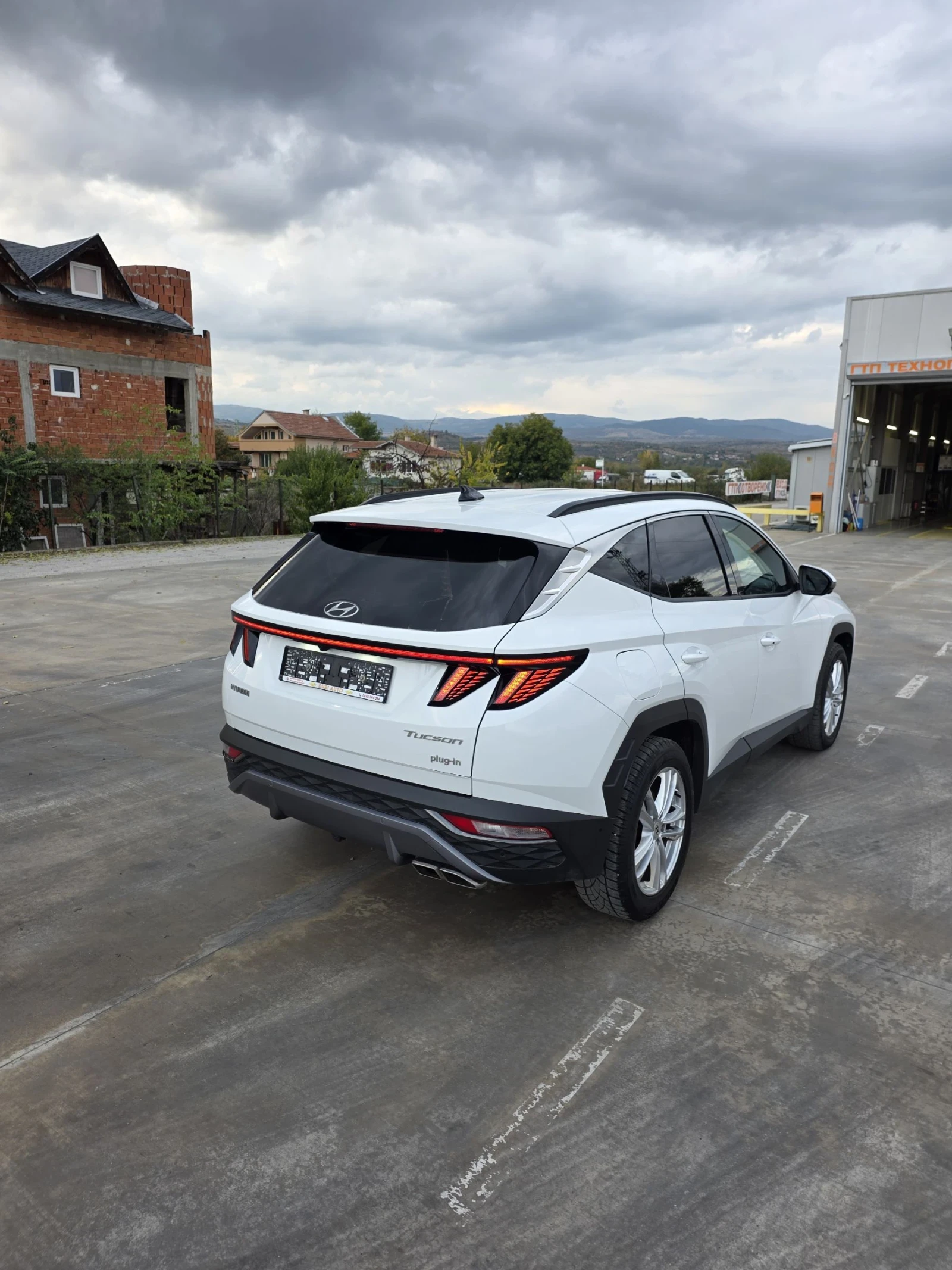 Hyundai Tucson Plug-in Hybrid Prime 4WD | Mobile.bg   5