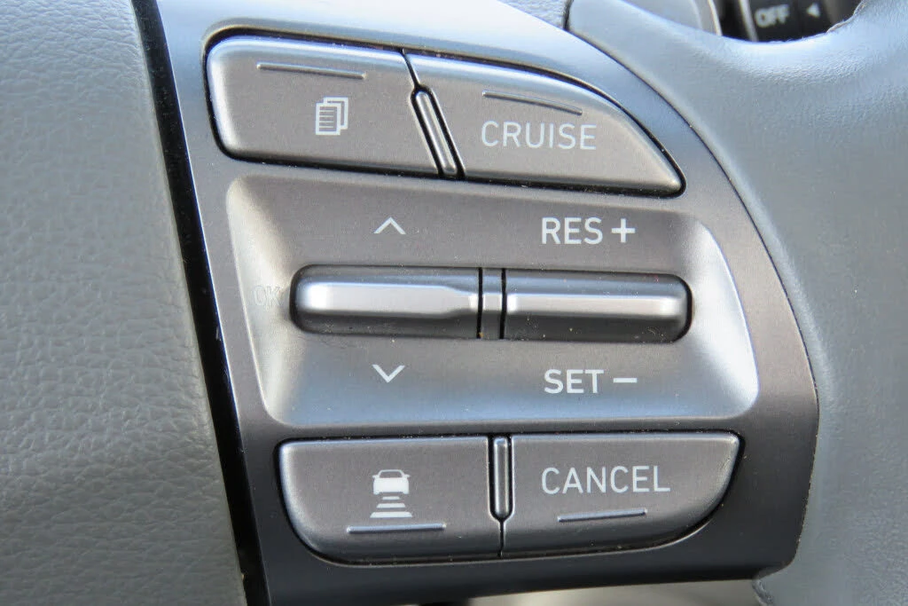 Hyundai Kona ДИСТРОНИК* СЛЕДЕНЕ НА Л.* МЪРТВА ТОЧКА* ПАНОРАМА*  - изображение 7