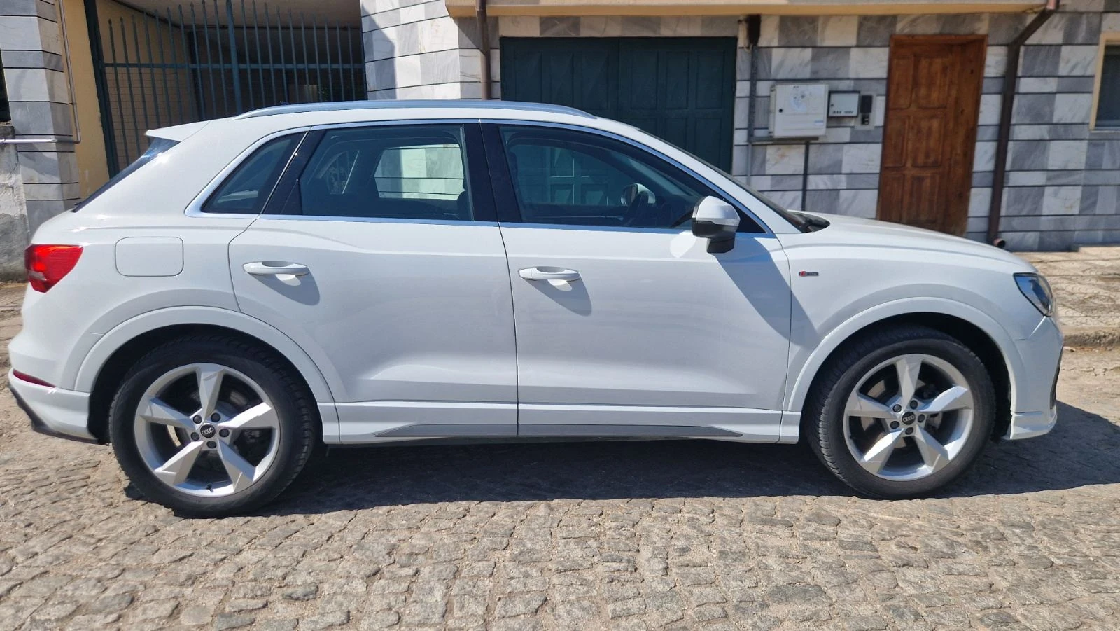 Audi Q3  - изображение 4