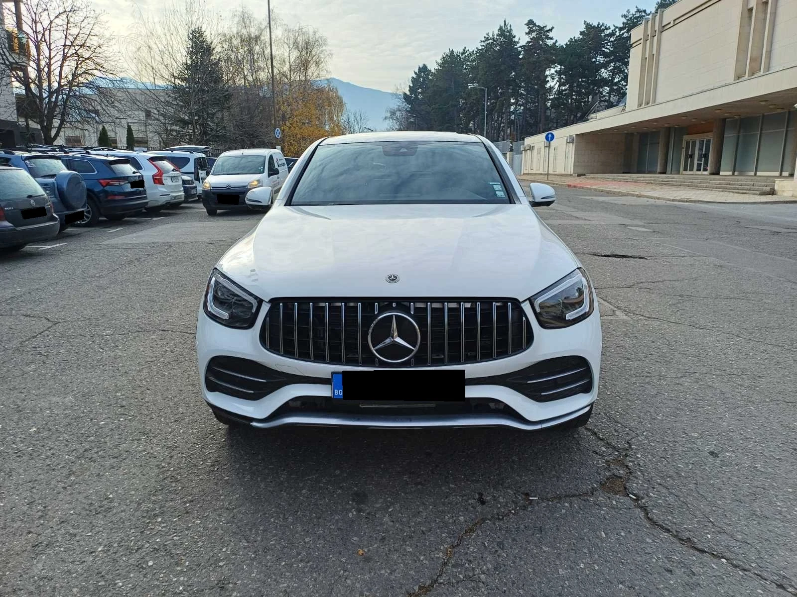 Mercedes-Benz GLC 43 AMG 4Matic Coupe Facelift  | Mobile.bg   2