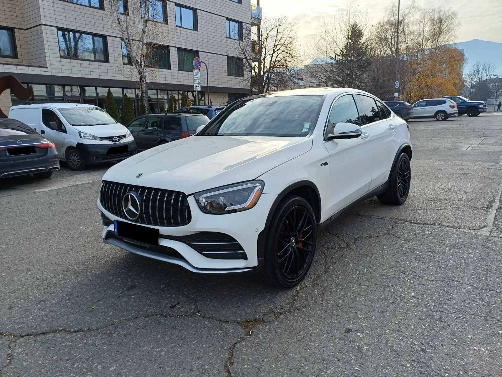 Mercedes-Benz GLC 43 AMG 4Matic Coupe Facelift  | Mobile.bg   1
