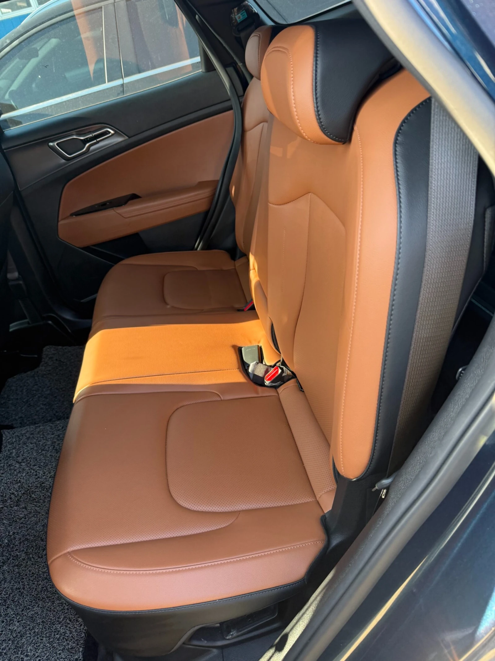 Kia Sportage 1.6 HEV - ОЧАКВАН ВНОС, снимка 6 - Автомобили и джипове - 54042687