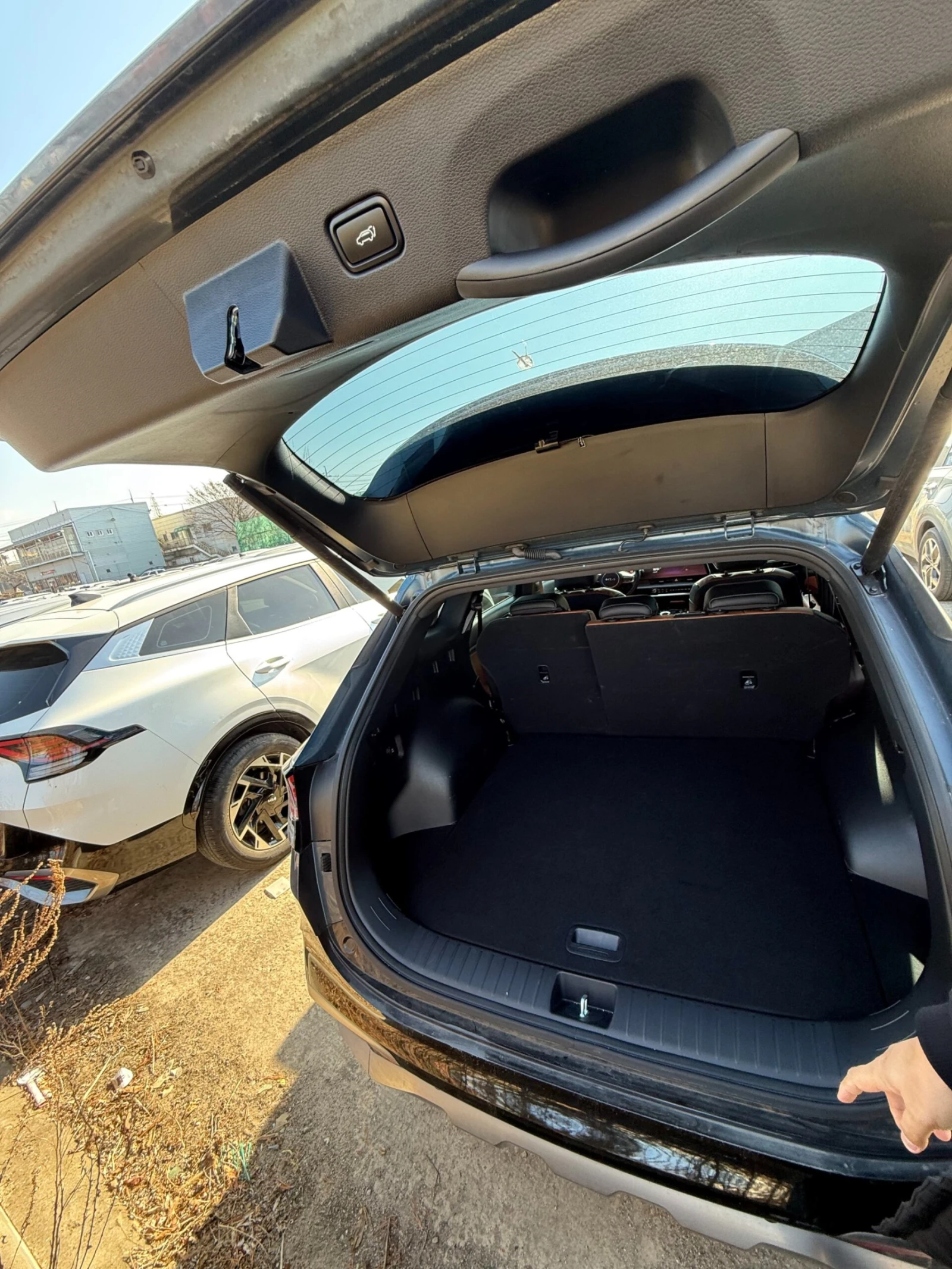 Kia Sportage 1.6 HEV - ОЧАКВАН ВНОС, снимка 7 - Автомобили и джипове - 54042687