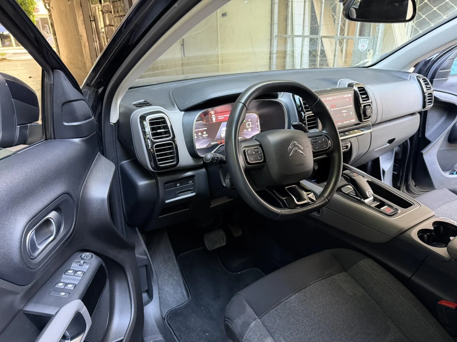 Citroen C5 Aircross  Citro?n C5 Aircross 1.5 BlueHDi 130 к.с. EAT8 Aut, снимка 12 - Автомобили и джипове - 55097078