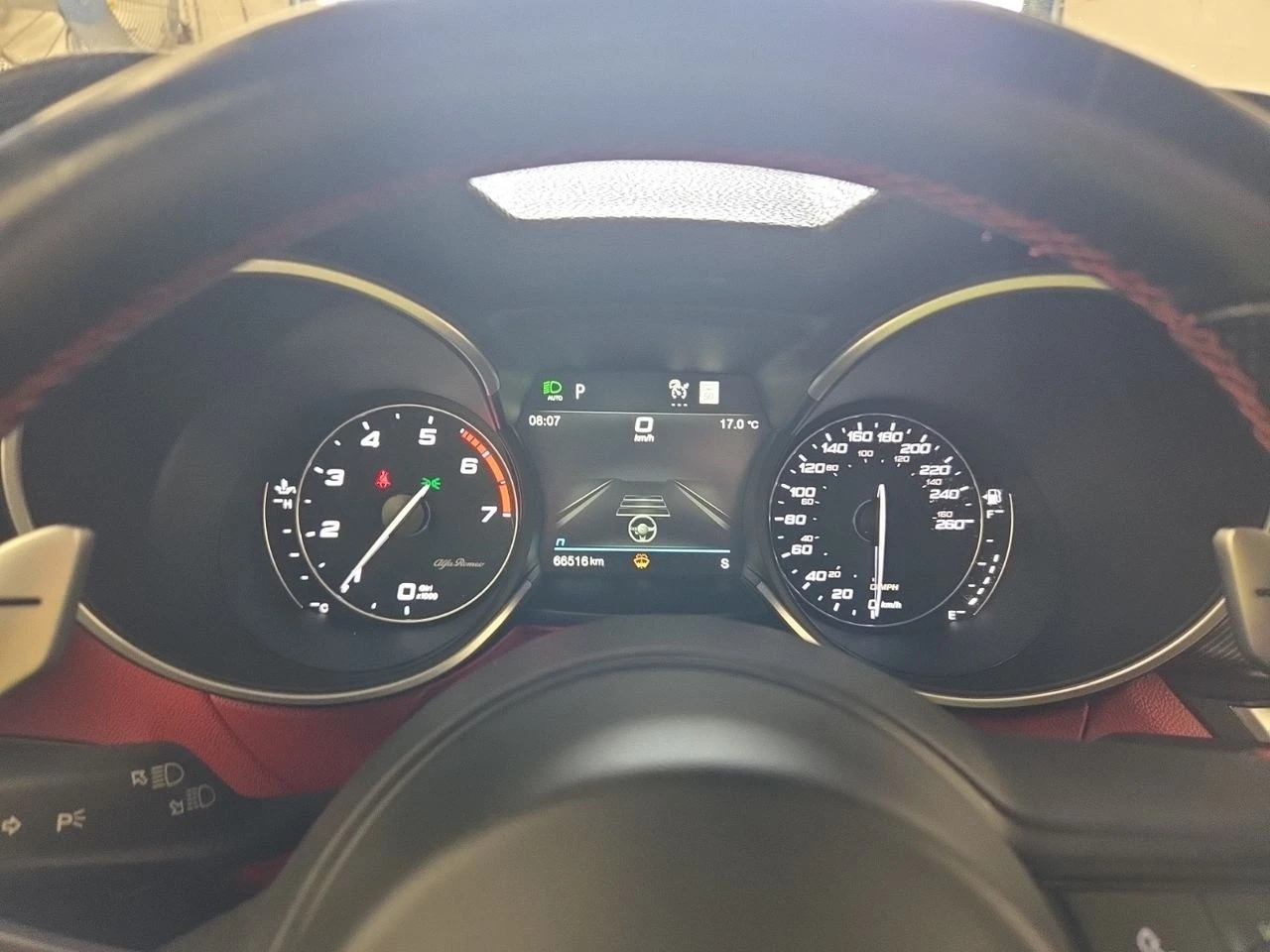 Alfa Romeo Stelvio TI SPORT, снимка 9 - Автомобили и джипове - 55723125