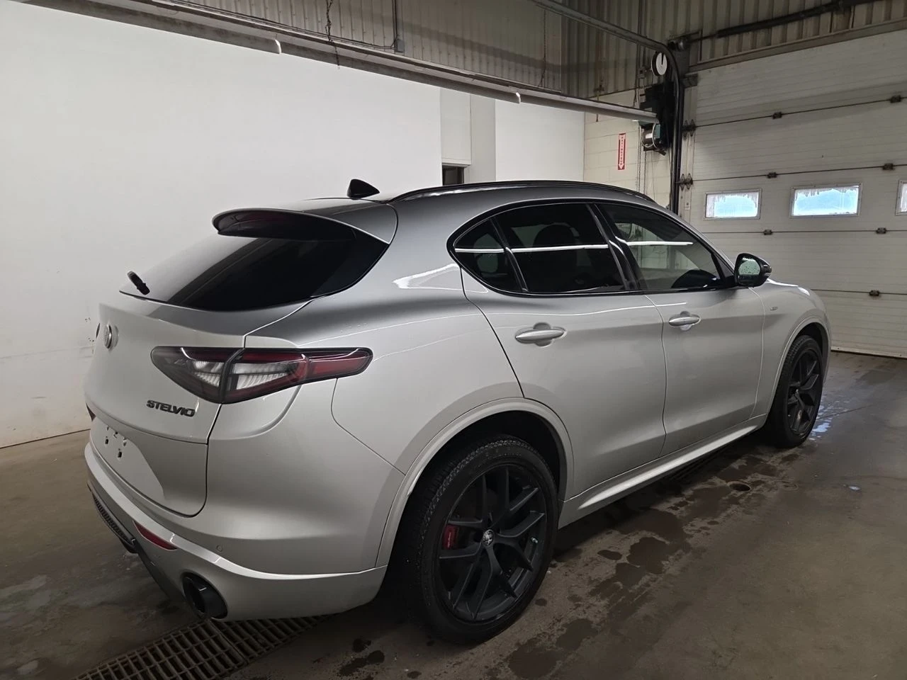 Alfa Romeo Stelvio TI SPORT, снимка 3 - Автомобили и джипове - 55723125