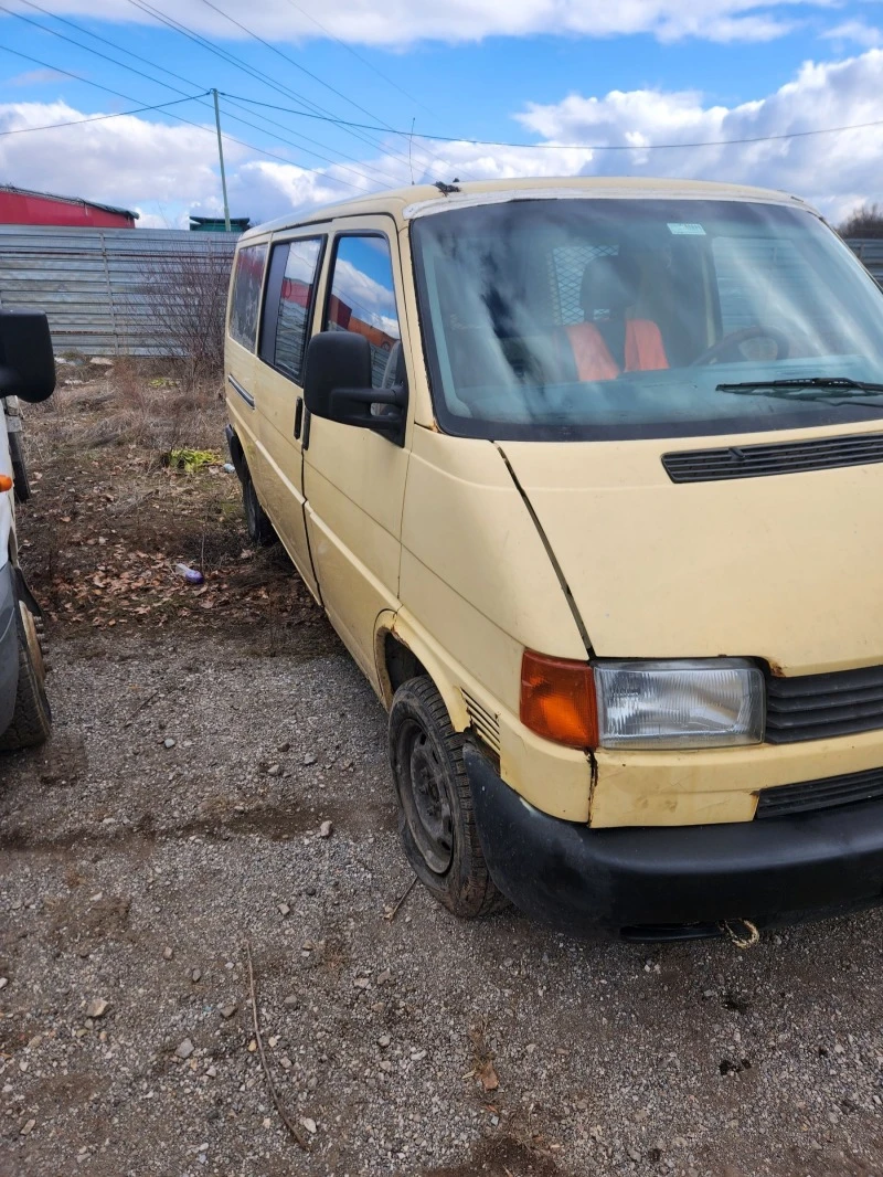 VW T4 НА ЧАСТИ!!! 2.5 ТДИ Т4, снимка 1 - Бусове и автобуси - 47431265