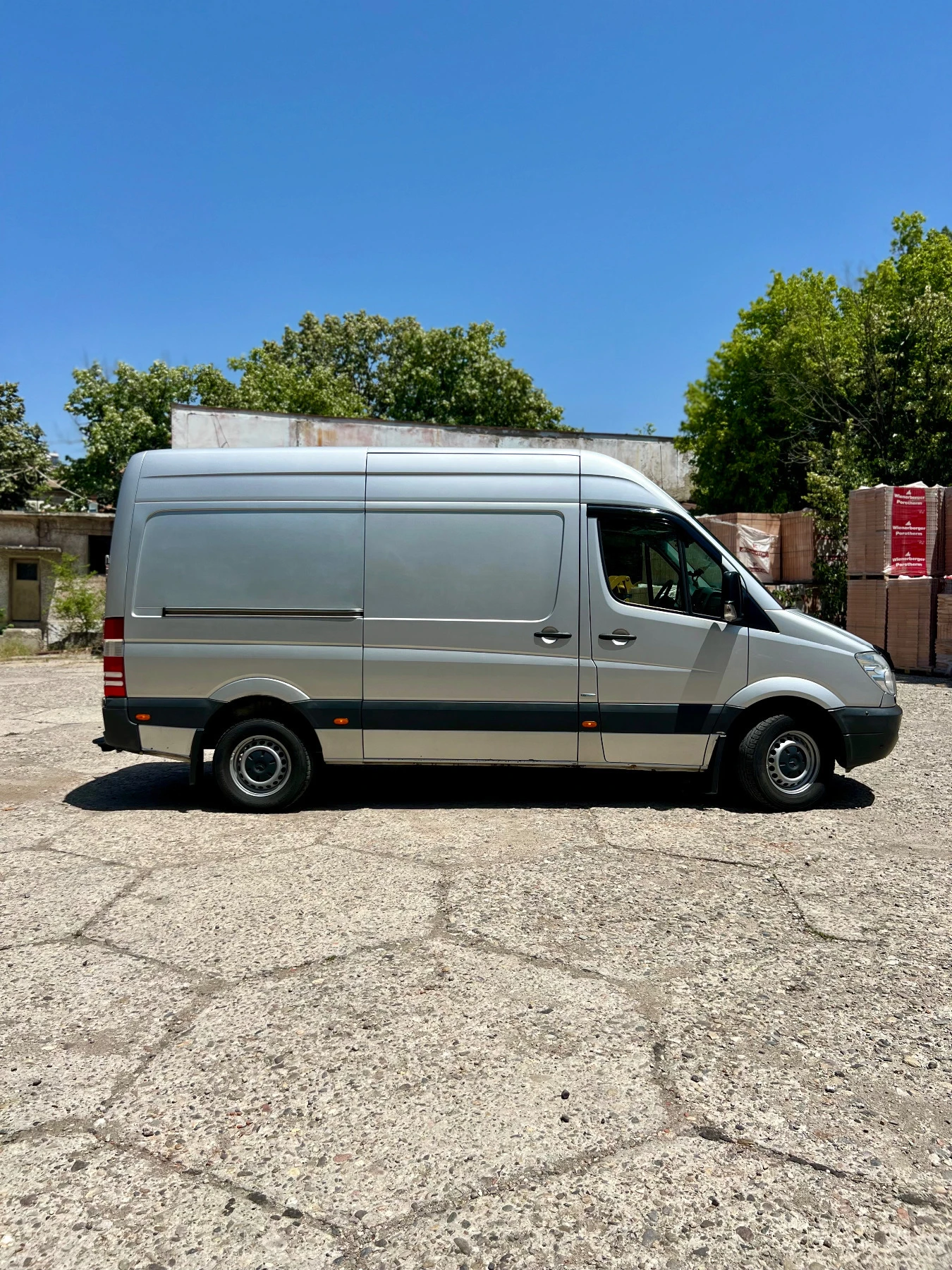 Mercedes-Benz Sprinter 319  - изображение 4