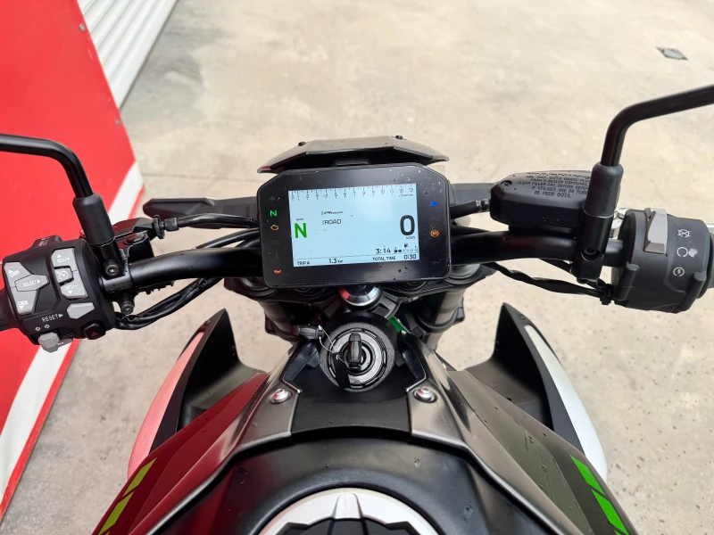 Kawasaki Z 900 2026 НАЛИЧЕН, снимка 9 - Мотоциклети и мототехника - 53259905