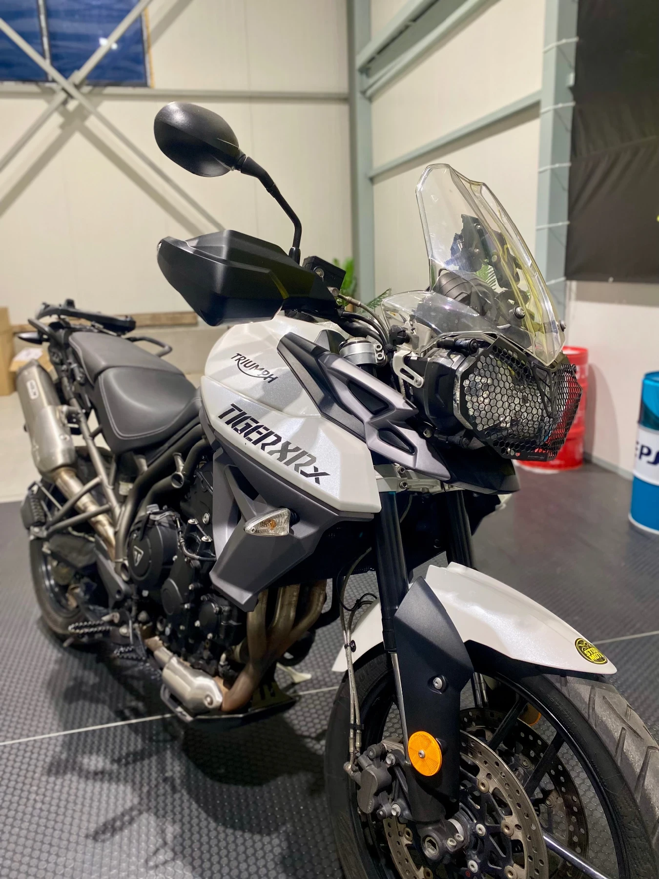 Triumph Tiger 800 XRX. ��� ����  | Mobile.bg � ����������� 11