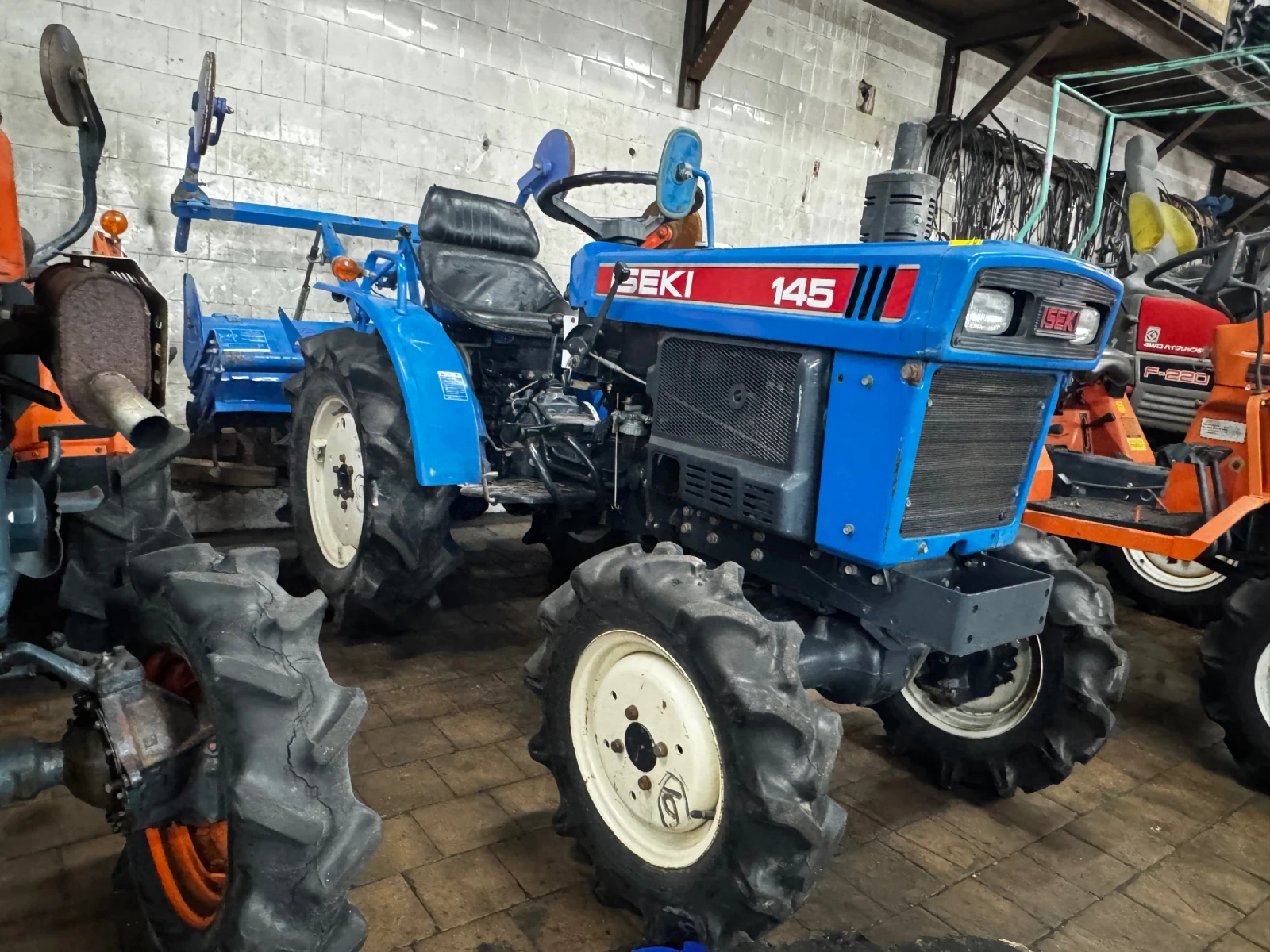 Трактор ISEKI 145