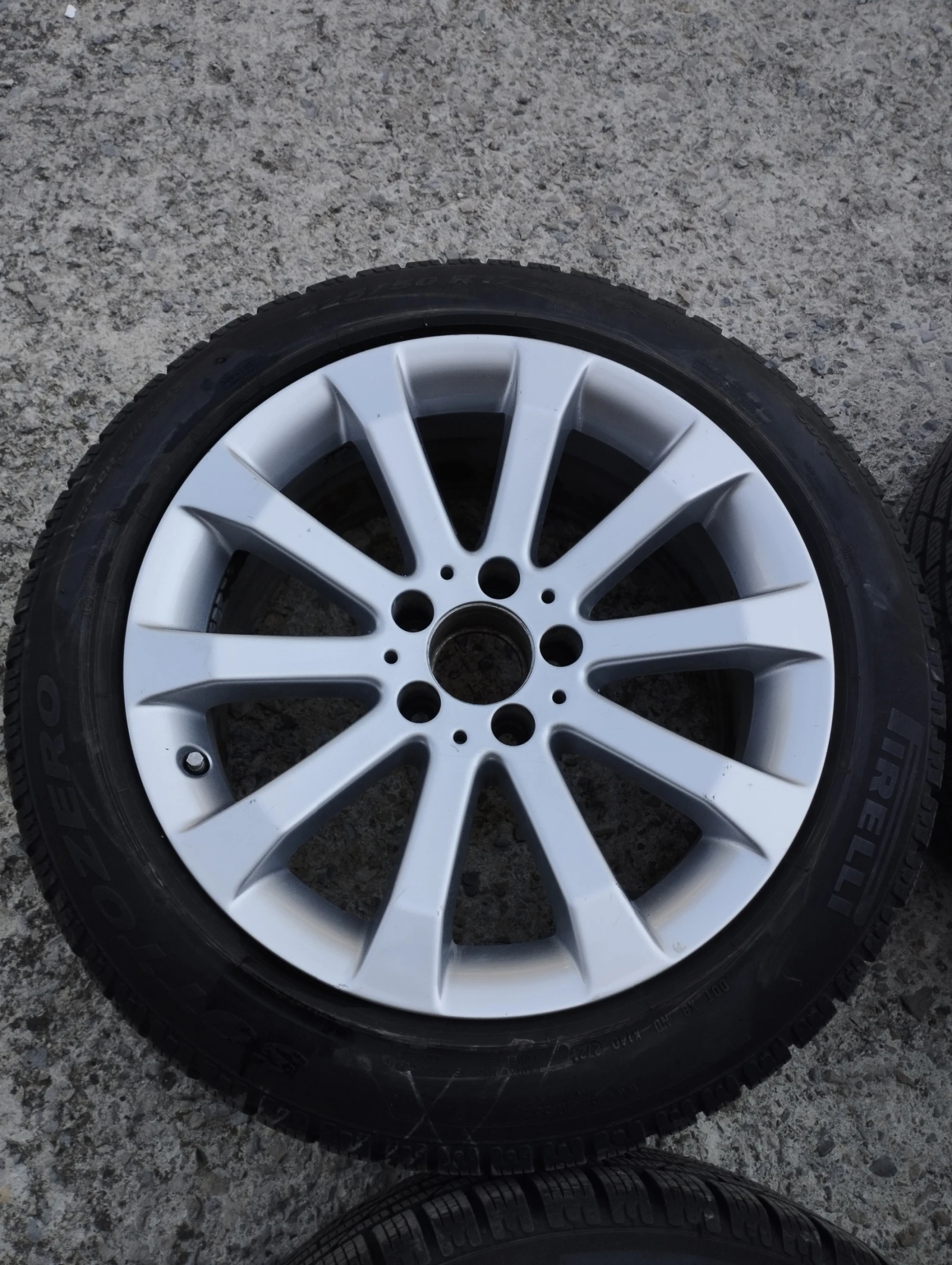 Гуми с джанти Pirelli 225/50R17, снимка 5 - Гуми и джанти - 55148855
