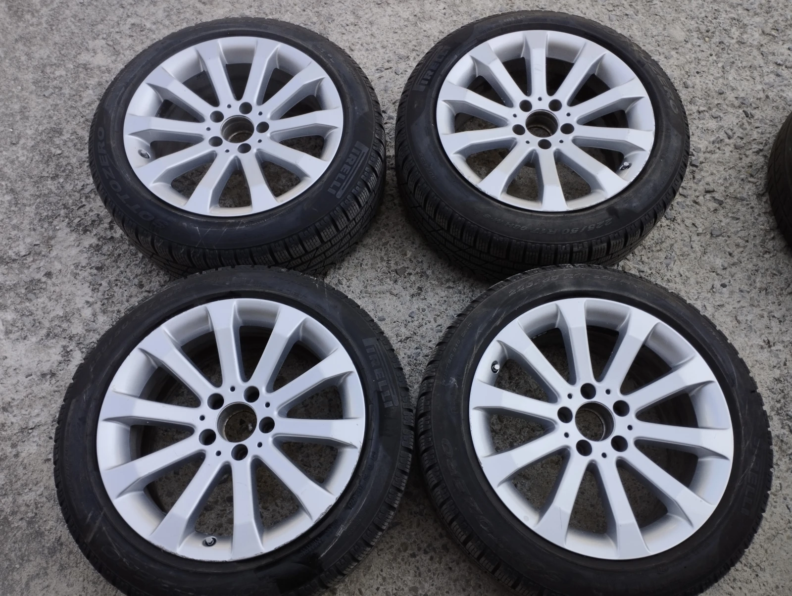 Гуми с джанти Pirelli 225/50R17