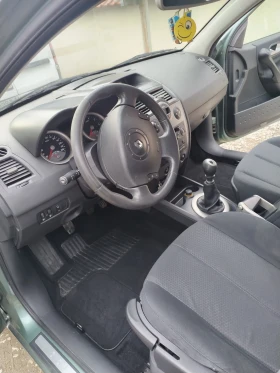 Renault Megane, снимка 2