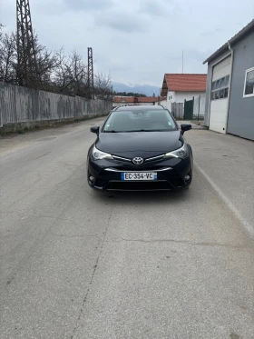 Toyota Avensis 1.8 Executive, снимка 2