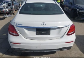Mercedes-Benz E 300 АВТОКРЕДИТ* ЦЕНА БЕЗ АНАЛОГ* , снимка 13