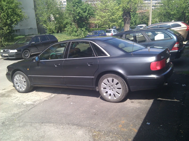 Audi A8 2.5, снимка 3 - Автомобили и джипове - 49277119