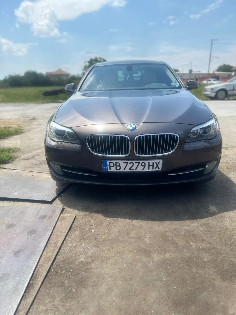 BMW 520 F11, снимка 2 - Автомобили и джипове - 47401079