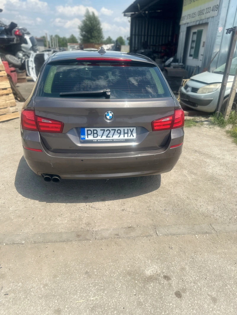 BMW 520 F11, снимка 3 - Автомобили и джипове - 47401079