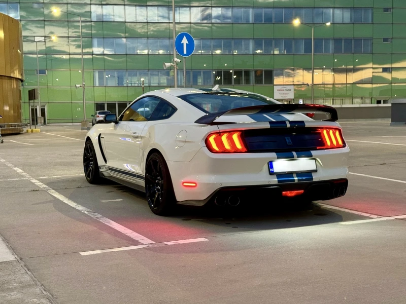 Ford Mustang Shelby GT350R Heritage Edition (Една от 272), снимка 8 - Автомобили и джипове - 47489025