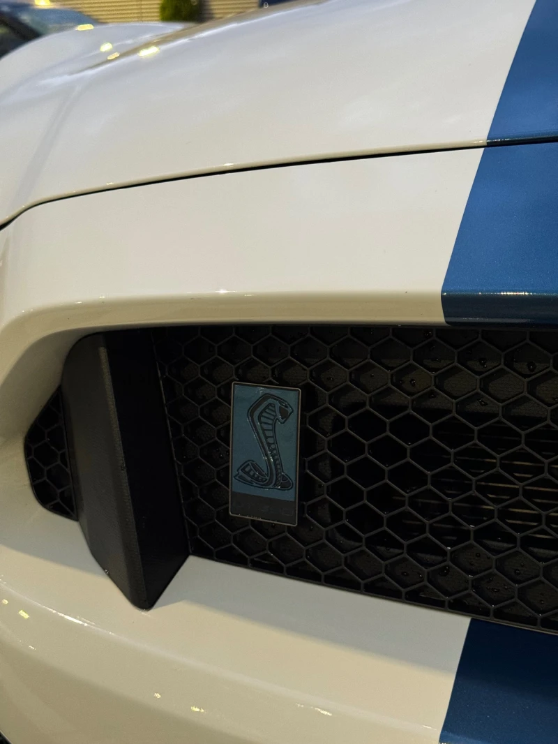 Ford Mustang Shelby GT350R Heritage Edition (Една от 272), снимка 14 - Автомобили и джипове - 47384359